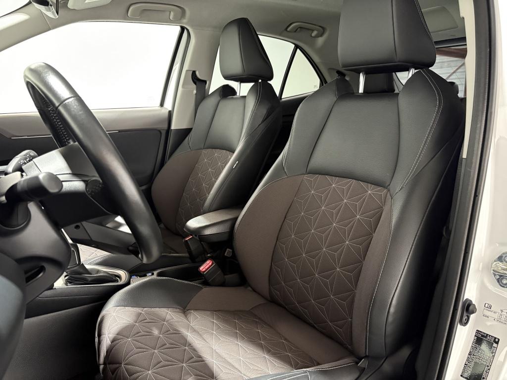 Toyota Yaris Cross 1.5 hybrid executive | 360 camera | bsm | stoelverwarmin