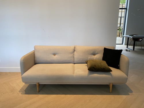2,5 zits designbank Wendelbo zandkleur