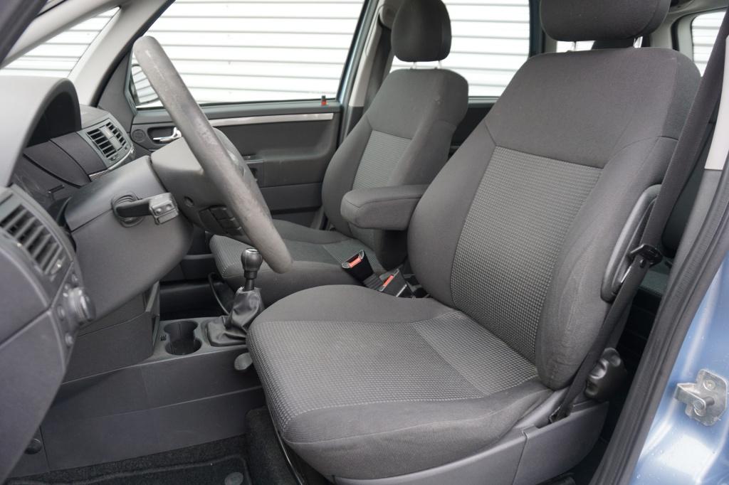 Opel Meriva 1.8-16v temptation climate / elektr. ramen / parkeersens. / lm 