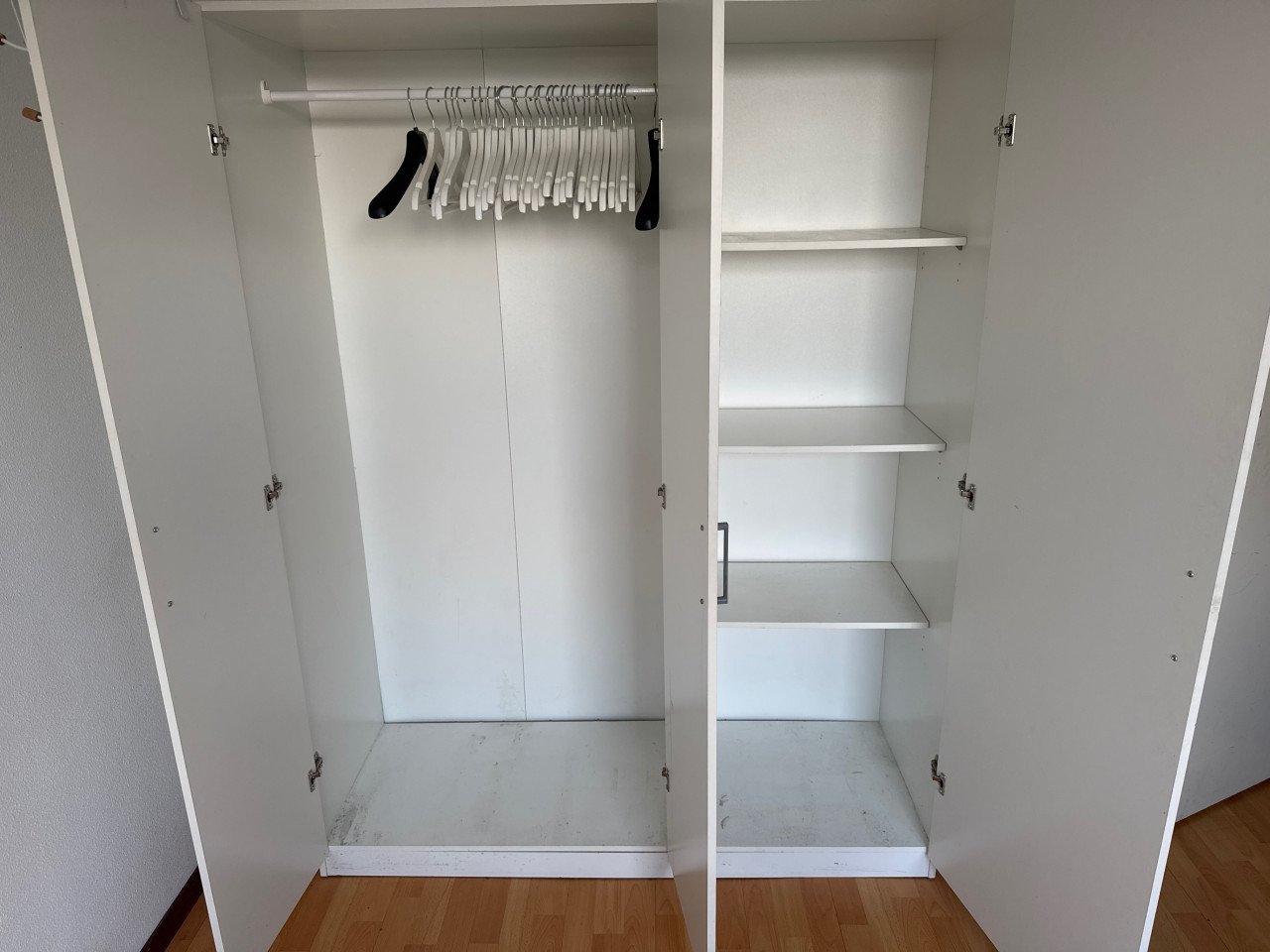 Kast gratis op te halen