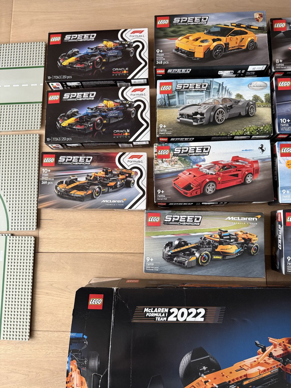 Partij Lego zo goed als nieuw. 20 sets. 1x in elkaar gezet