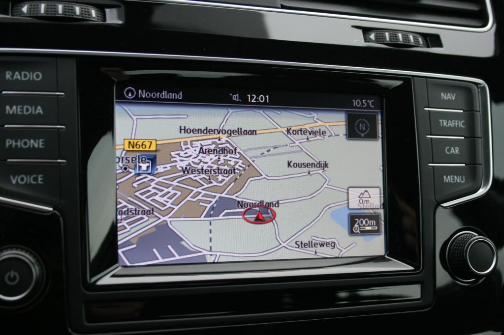 Volkswagen Golf 1.2 tsi highline / afn. trekhaak / navi / cruise / stoelver