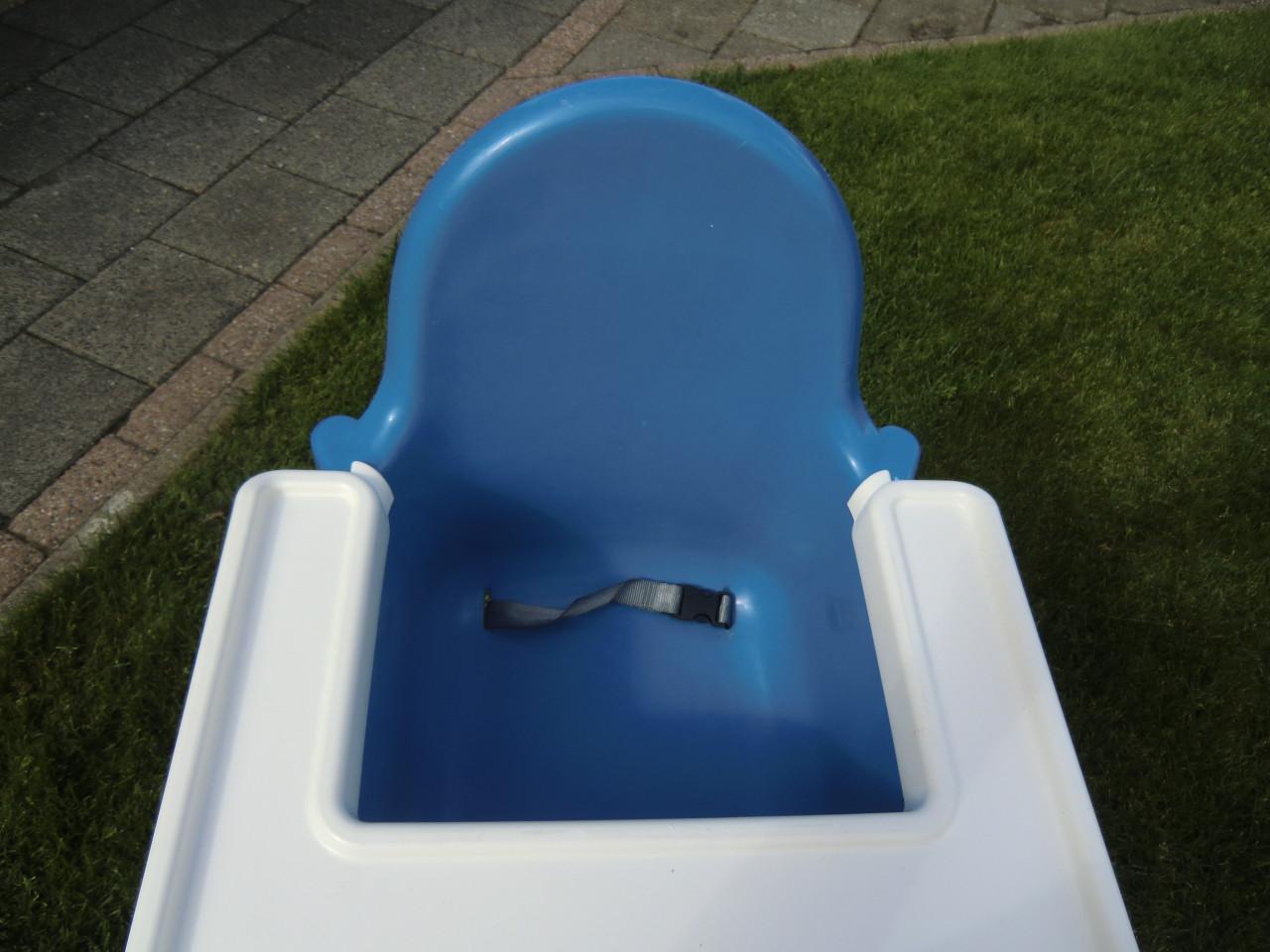 Kinderstoel met blaad