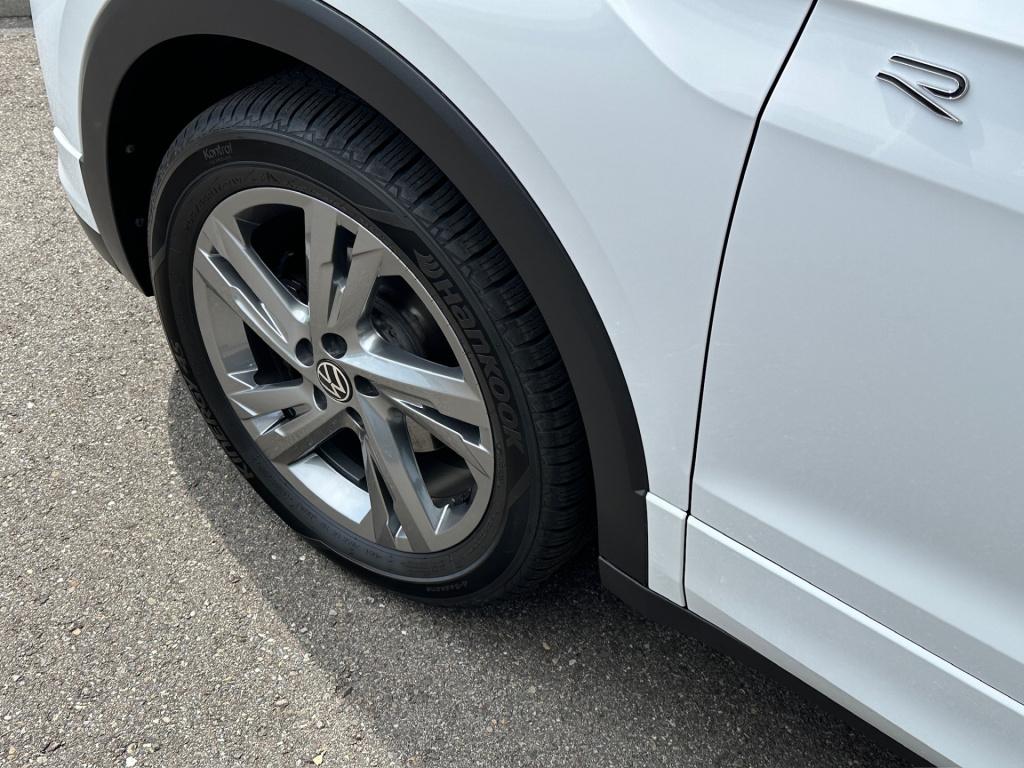 Volkswagen T-cross 1.5 tsi 150pk dsg r-line | camera | trekhaak | navi | ad