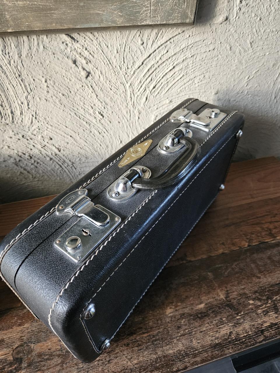 Mooie vintage Hsinghai Bes-klarinet met koffer -
