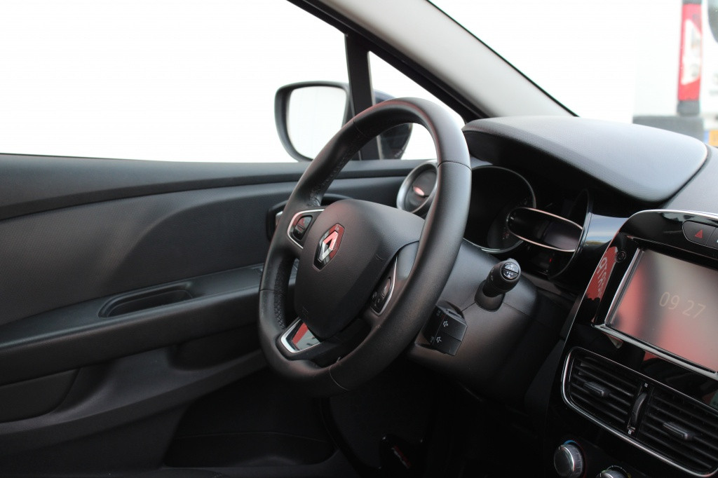 Renault Clio 0.9 tce limited