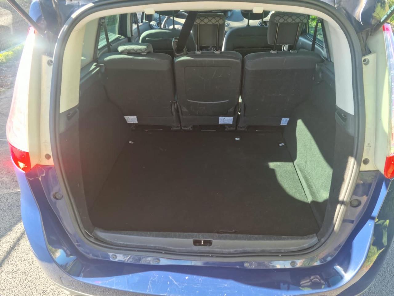 Renault grand scenic 1.4tce bj 2011 apk 7-2027 zeer mooi