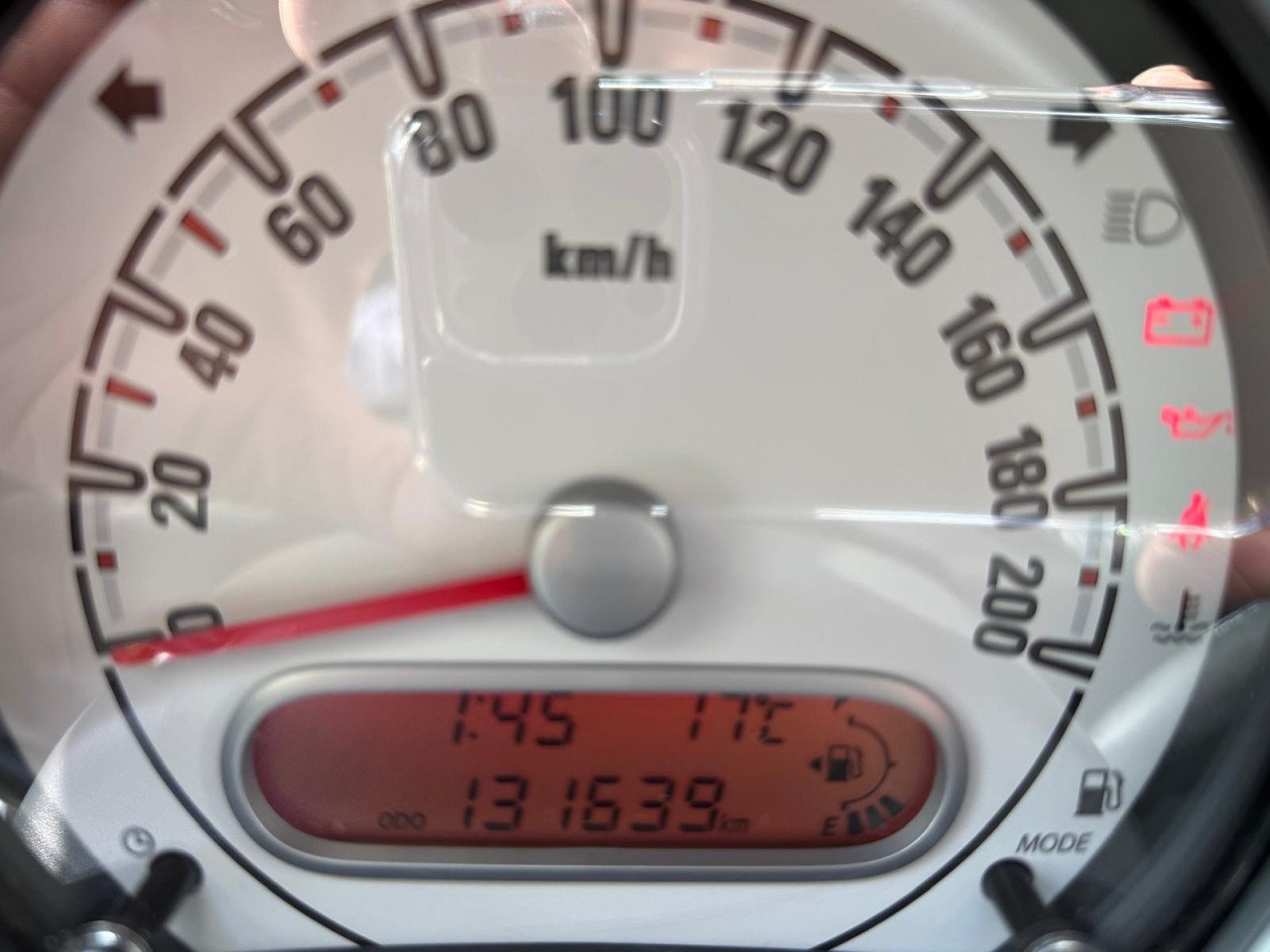 Opel Agila 1.0 2013 Wit