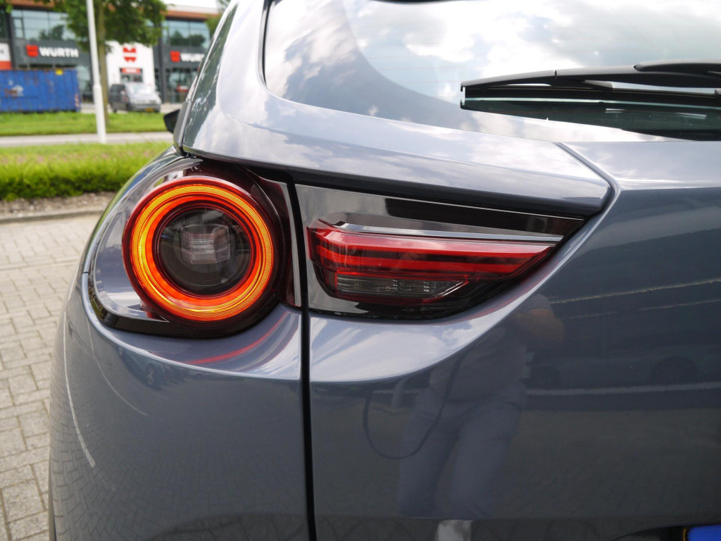 Mazda Mx-30 e-skyactiv ev 145 exclusive-line 36 kwh