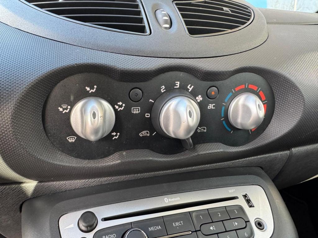 Renault Twingo 1.2 16v collection
