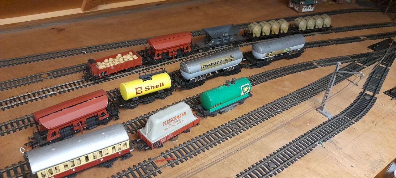 🚂 Grote modeltrein baan + veel rails & accessoires – compleet pakket!