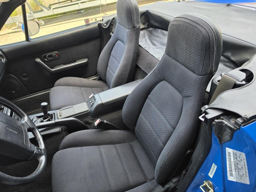 Mazda Mx-5 miata 1.6 | hardtop | airco | kofferrek | softtop