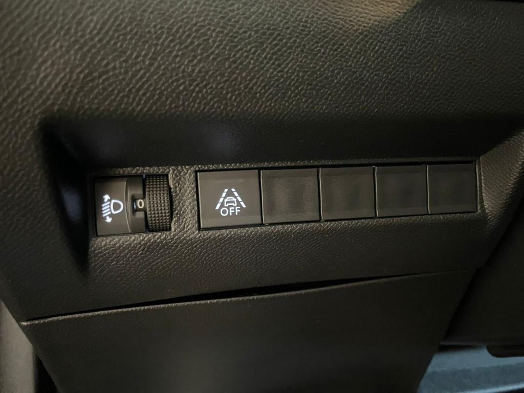 Peugeot 2008 1.2 puretech active pack