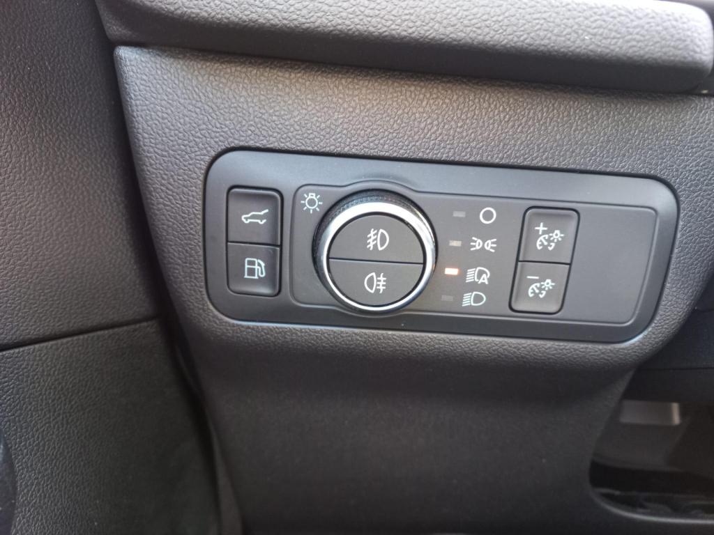 Ford Kuga 2.5 phev st-line x winter pack - adapt. cruise control