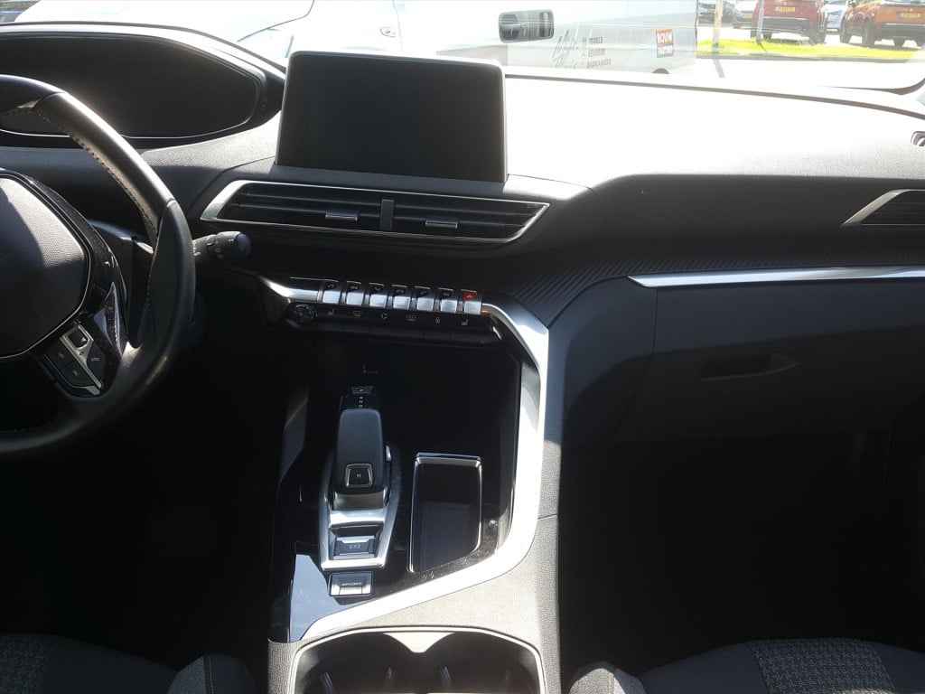 Peugeot 3008 active 1.2 puretech-130pk (vol)automaat (eat8) cruise & climat