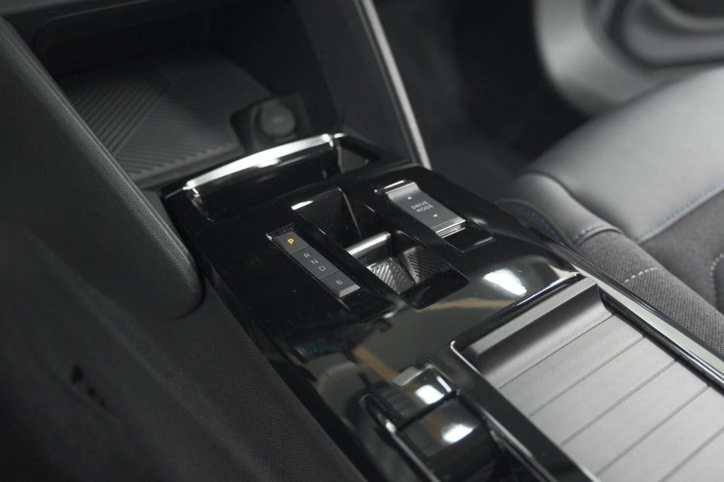 Citroen Ë-c4 feel pack 50 kwh | camera | navigatie | apple carplay | parkee