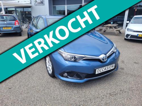 Toyota Auris 1.8 hybrid executive automaat