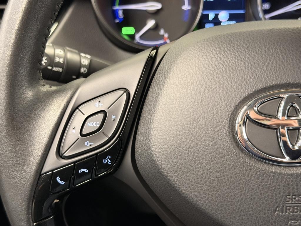 Toyota C-hr 1.8 hybrid dynamic | camera | navigatie |