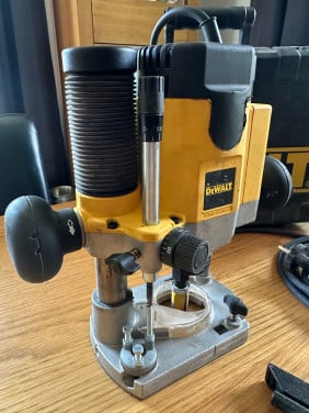 Dewalt DW621 Bovenfrees