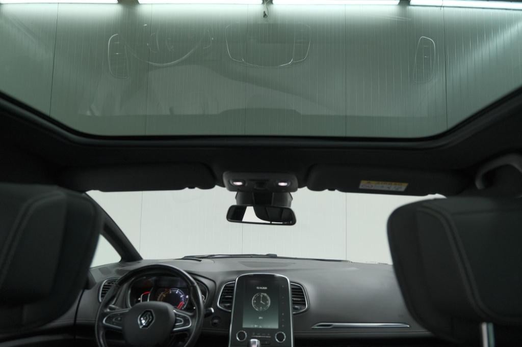 Renault Scenic tce 140 edc black edition | trekhaak | panoramadak | adaptie