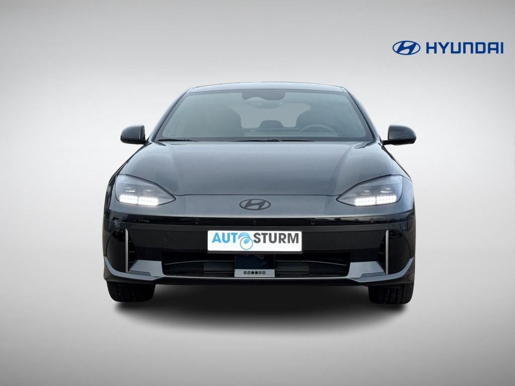 Hyundai Ioniq 6 business 77.4 kwh