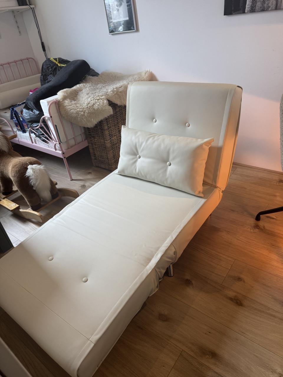 Slaapbank/lounchestoel