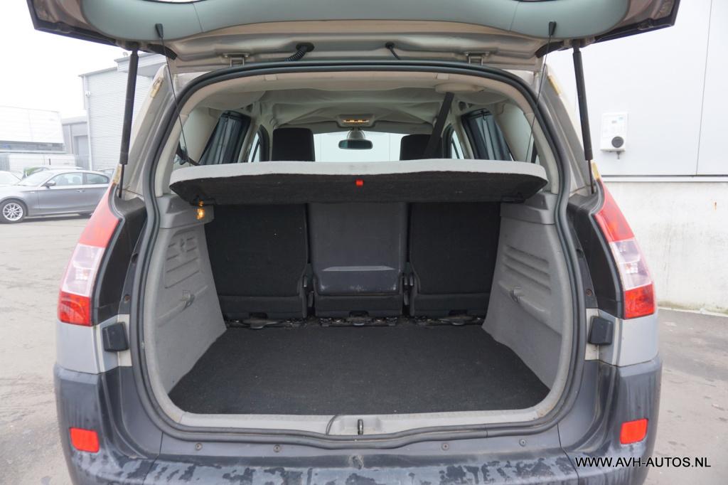 Renault Scenic 1.6-16v expression basis