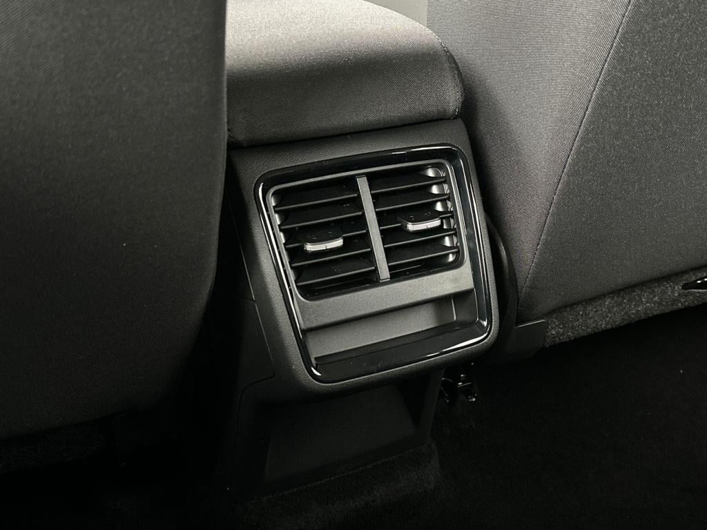 Skoda Elroq selection elektromotor 125 kw / 170 pk suv elektri