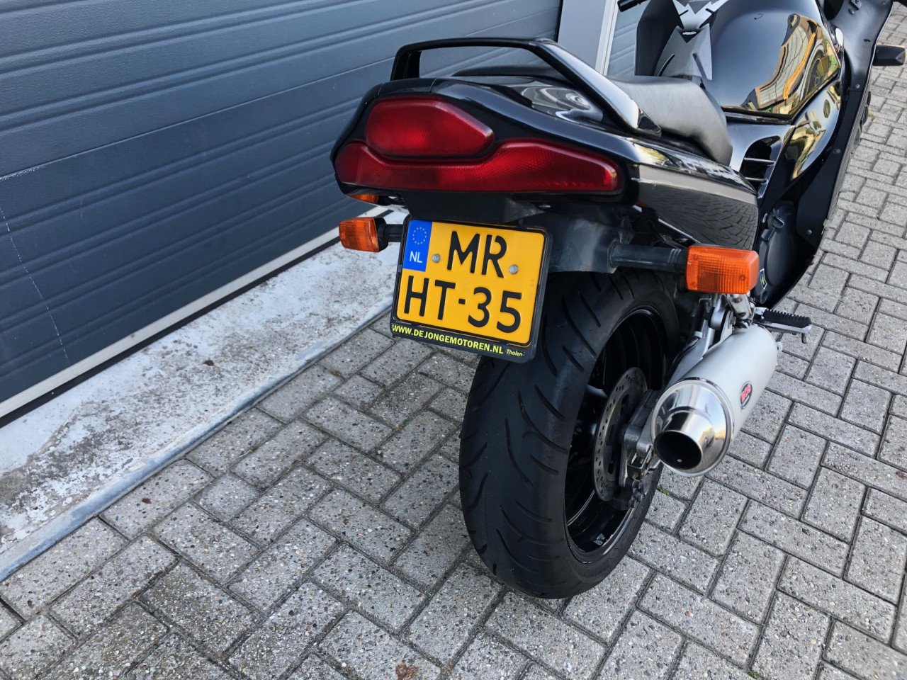 INRUILKOOPJE! Suzuki RF900R ,goede staat, Bos-demper, rijklaar €895,-