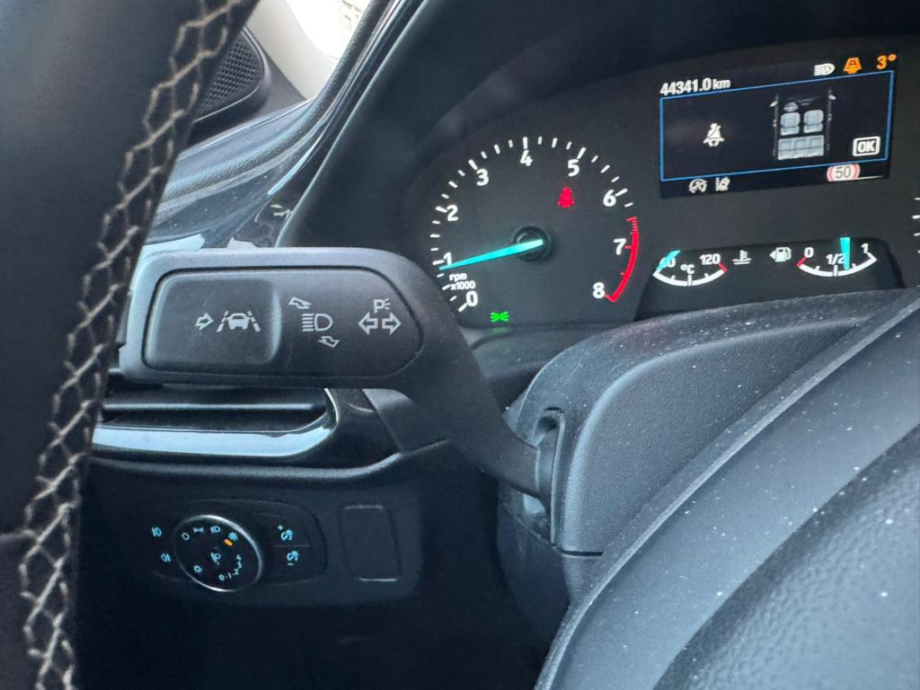 Ford Puma 1.0 ecoboost hybrid titanium