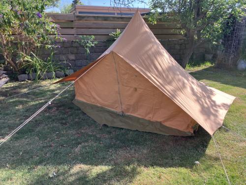 Vintage tentje. 1 stoks.