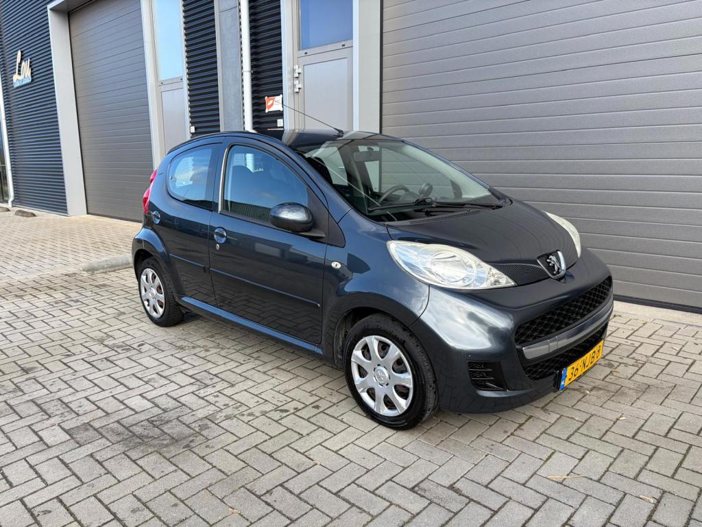 Peugeot 107 1.0-12v xs/nwe koppeling/airco/nette auto/