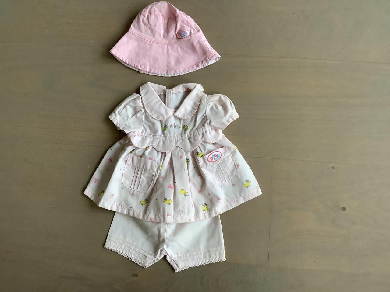 Baby Born set met schommelwieg, buggy, badje, kleertjes en accessoires