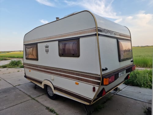 Lichte Caravan in goede staat