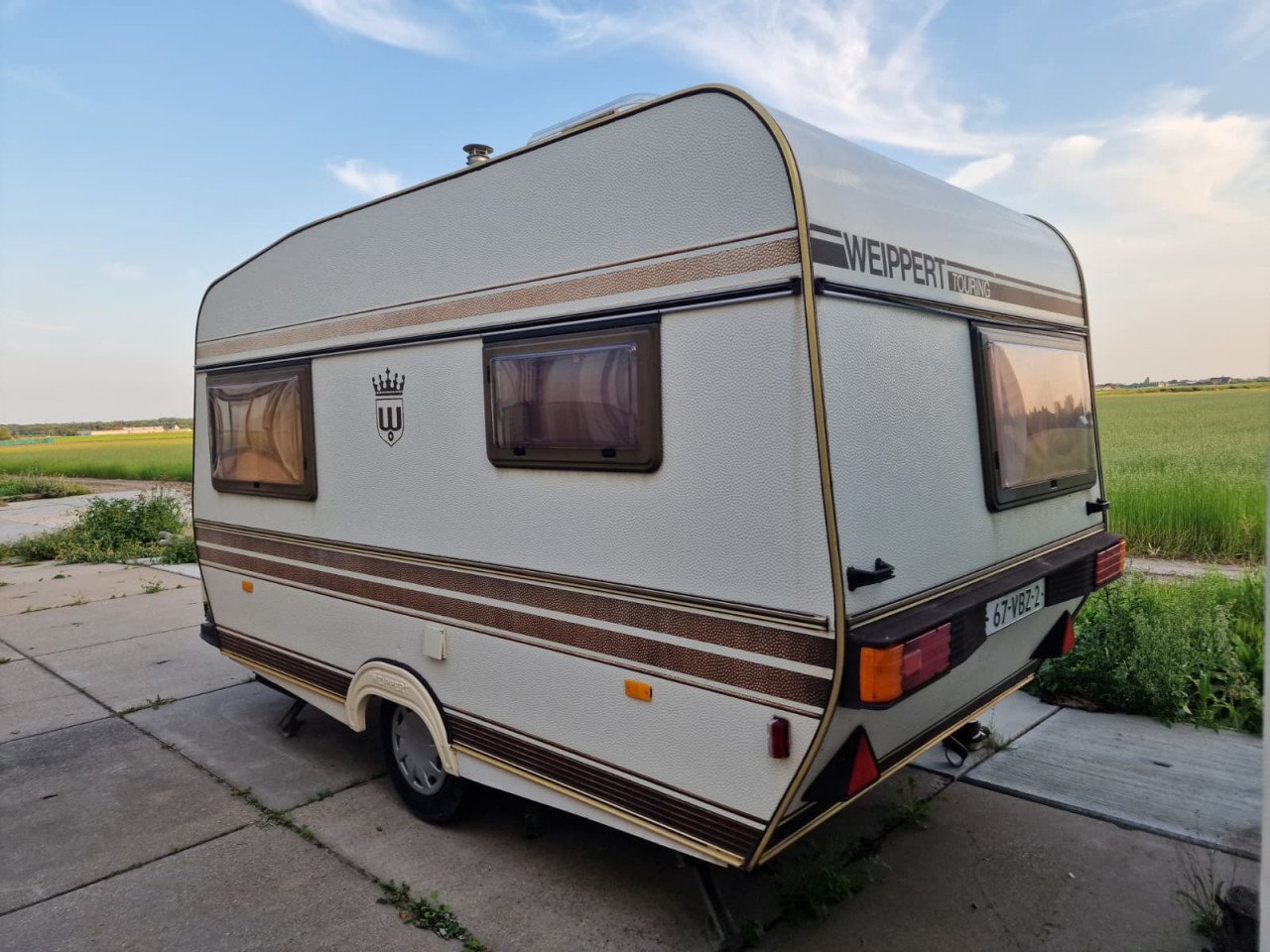 Lichte Caravan in goede staat