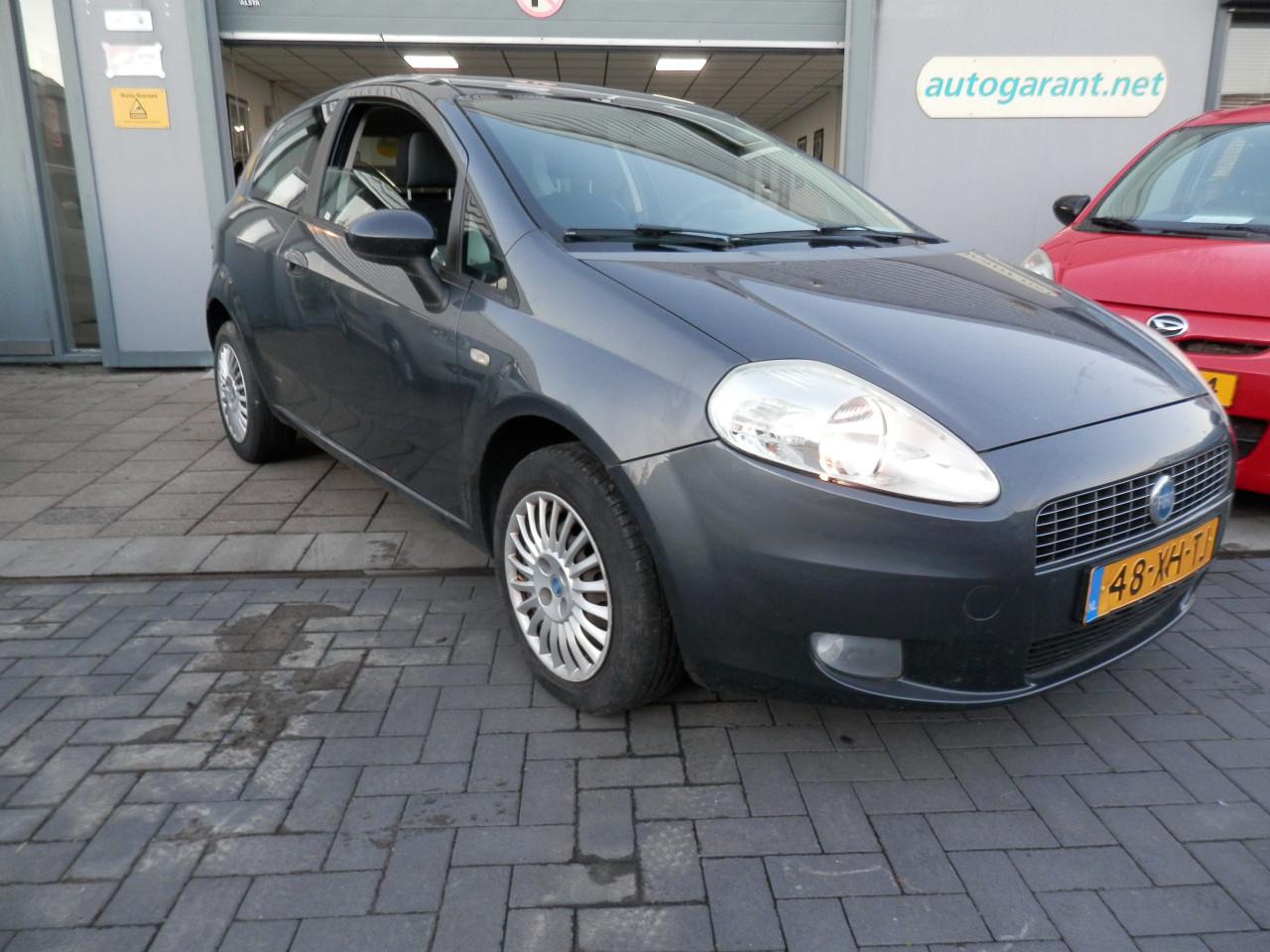 Auto Garant Biedt Aan: Fiat Grande Punto 1.4 Dynamic