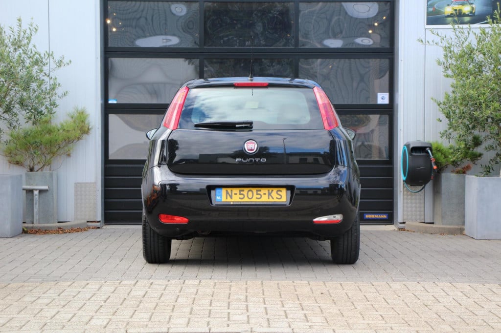 Fiat Punto evo 1.2 lounge - elek pakket - airco - 5drs - nap - dealer oh!