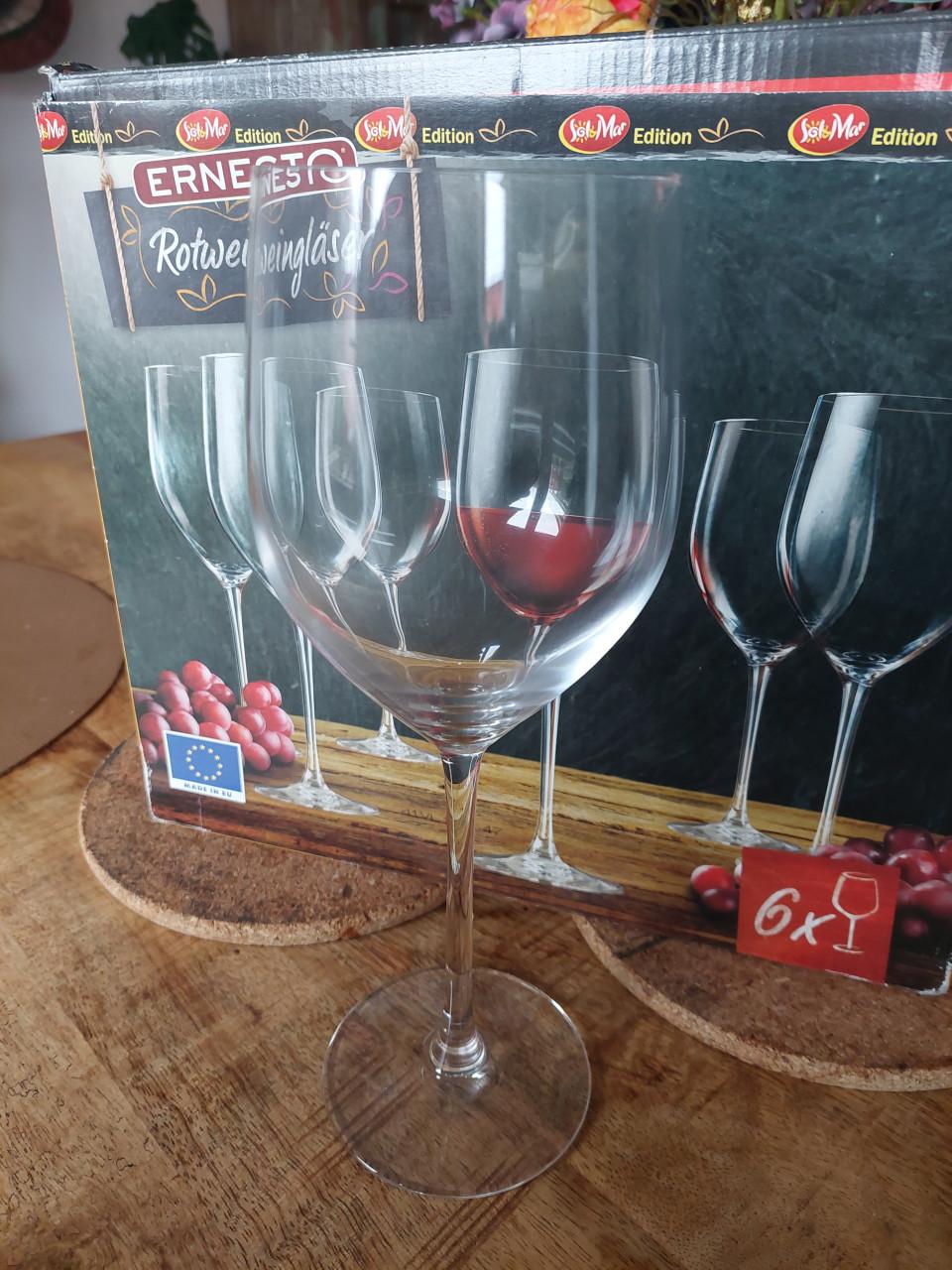 6 nieuwe rode wijn glazen