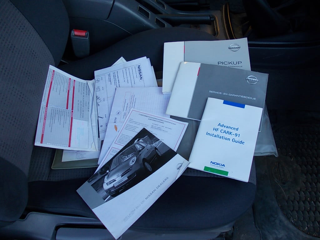 Nissan King-cab pick up (d22) 4x4 dc 5-pers. (navara) lees tekst!!