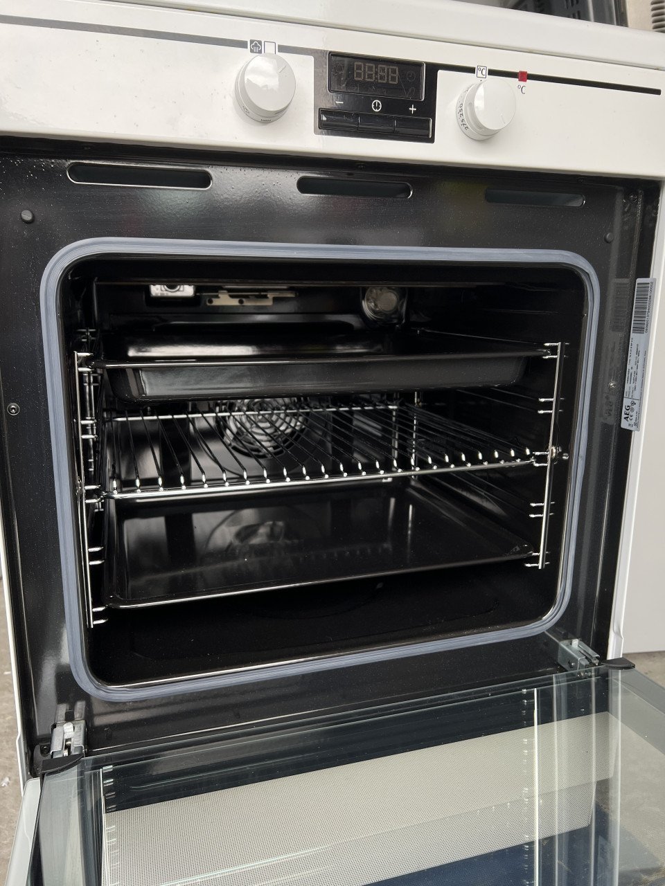 Nieuw vrijstaand AEG inductie Fornuis met elektrisch 3d hetelucht oven