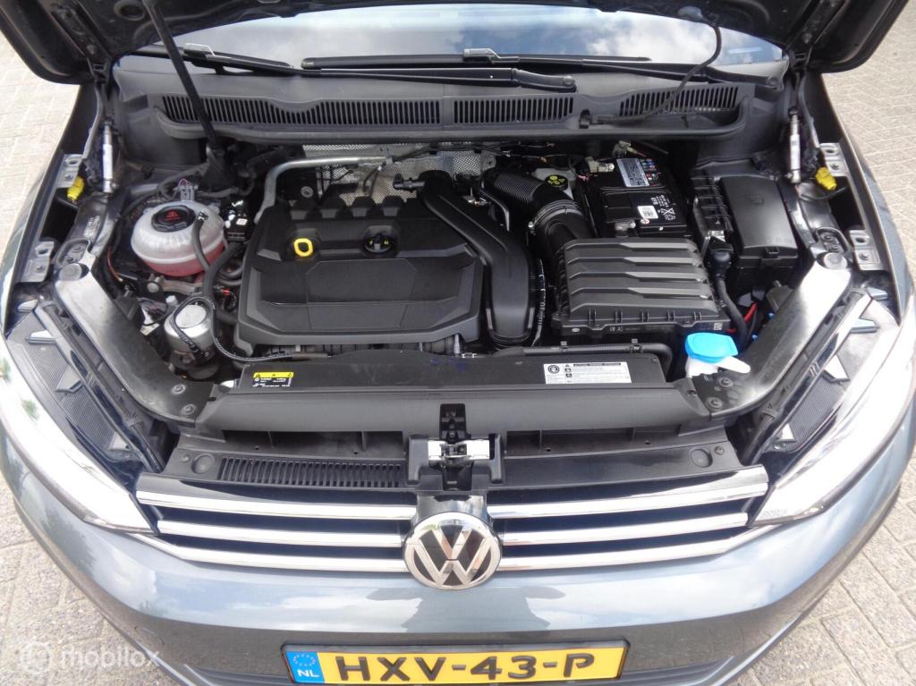 Volkswagen Touran 1.5 tsi comfortline business 7p/airco/pano/stoelverw/came