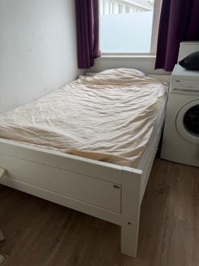 Bed 120 x 200 cm