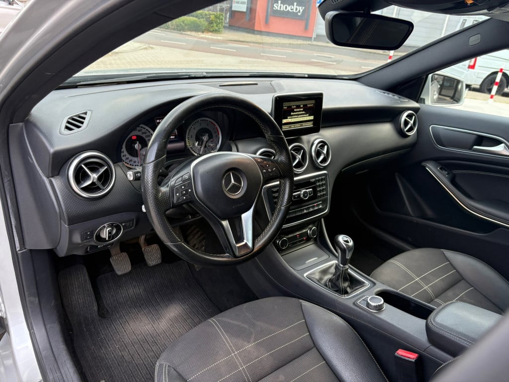 Mercedes-Benz A-Klasse 180 ambition