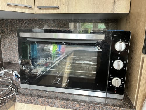 Oven