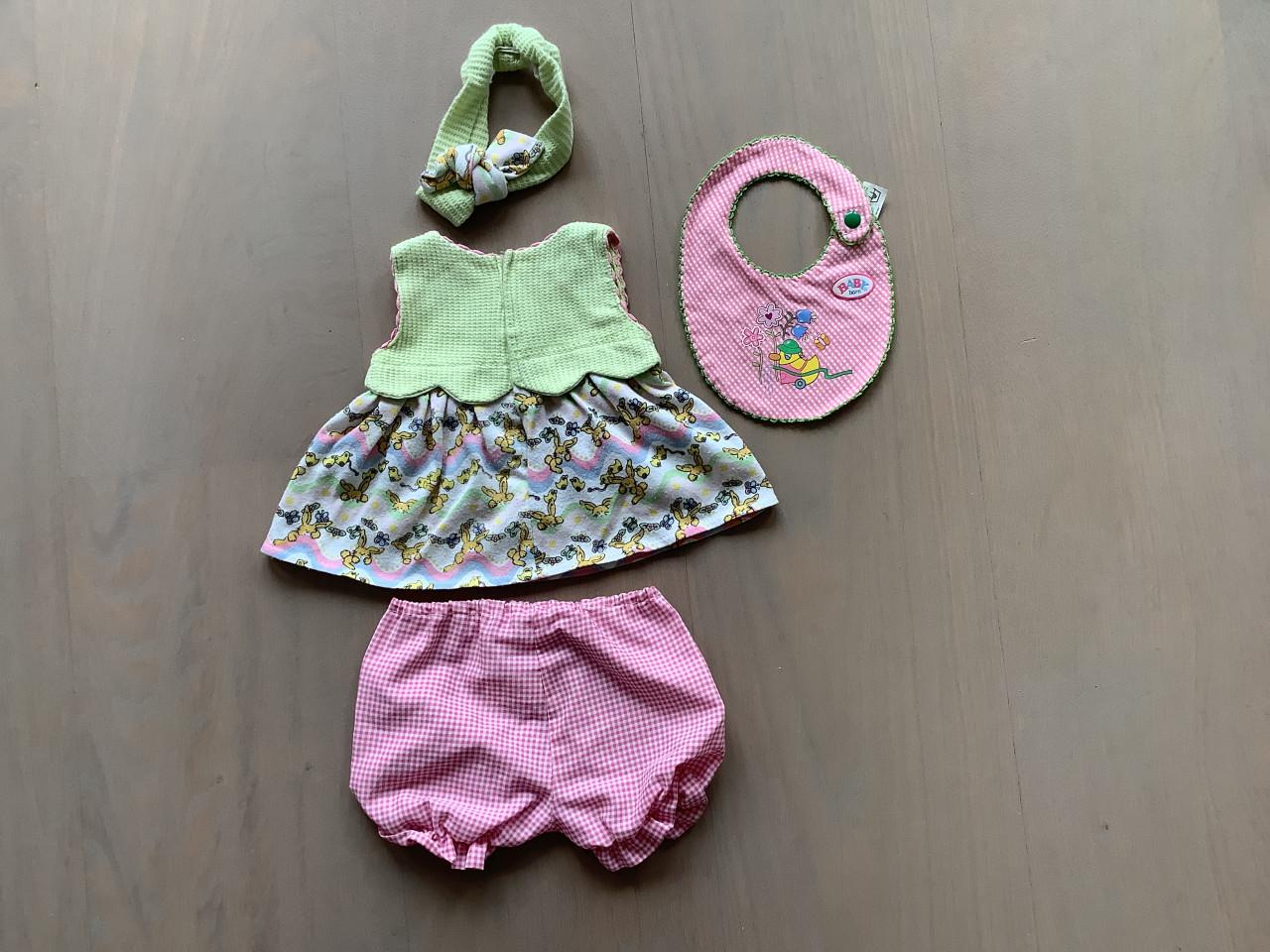 BabyBorn set jurkje-broekje-haarband-slab €12,50