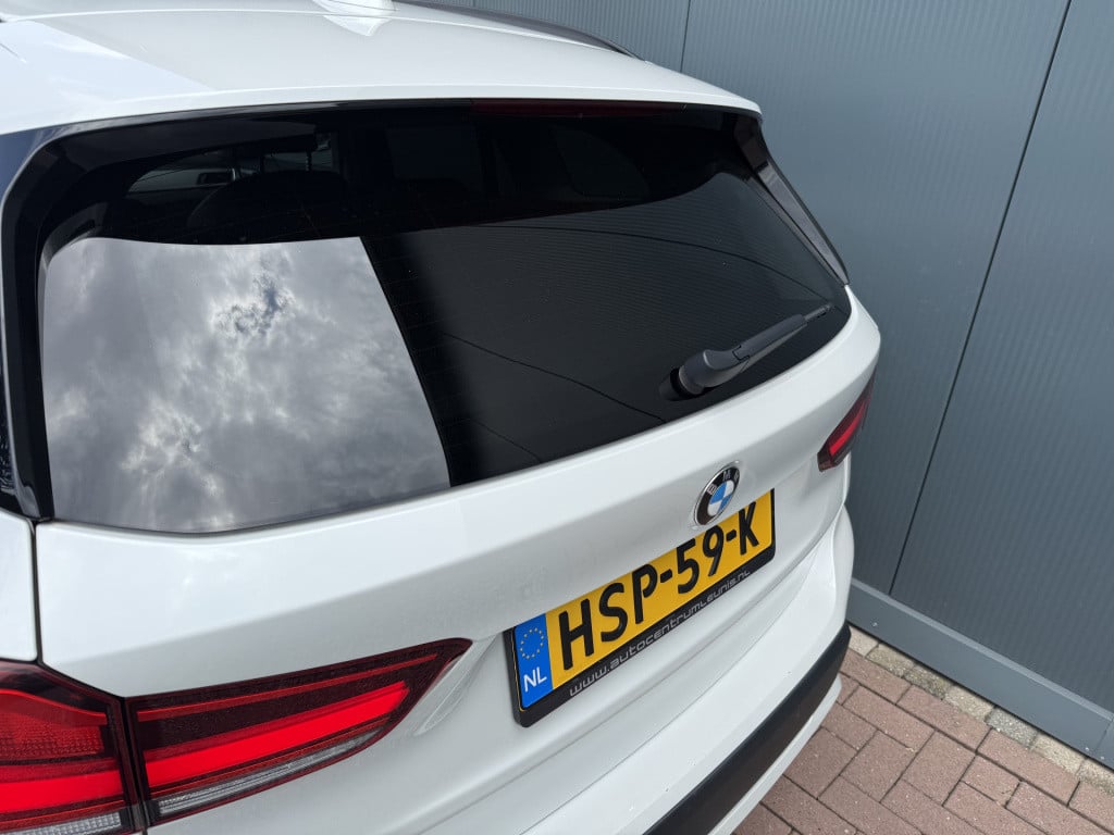 BMW X1 s-drive18i 140pk high executive