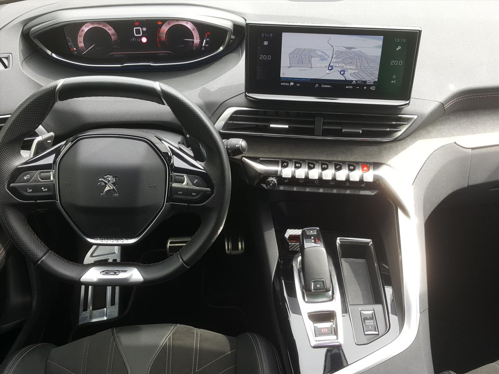 Peugeot 5008 gt 1.2-pt-130pk (vol)automaat/eat8 navigatie | cruise & climat