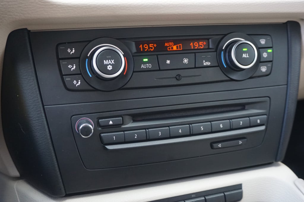 BMW X1 xdrive28i executive automaat - climate / navi / cruise / leder / ele