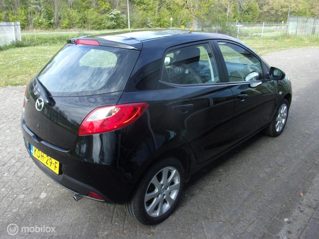 Mazda 2 1.5 automaat
