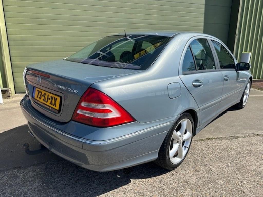 Mercedes-Benz C-Klasse c180 kompressor nwe apk